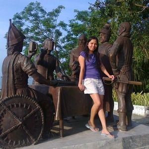 Meet your Posher, Hilda